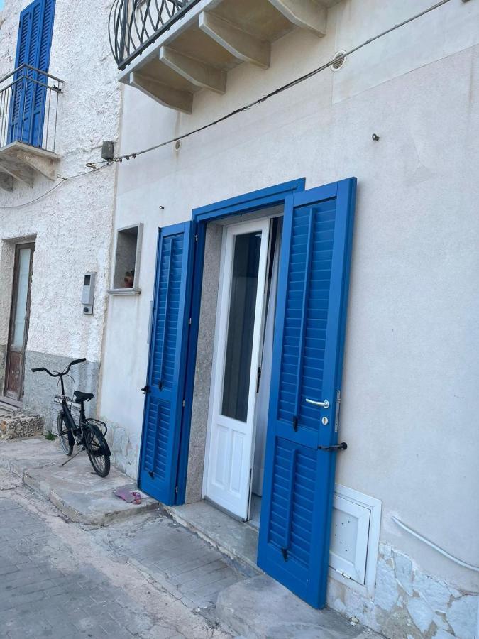 La Camera Sul Porto Hotel Marettimo Exterior photo
